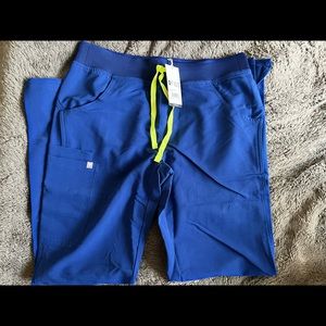 FIGS limited edition electric blue cargo scrub bottoms